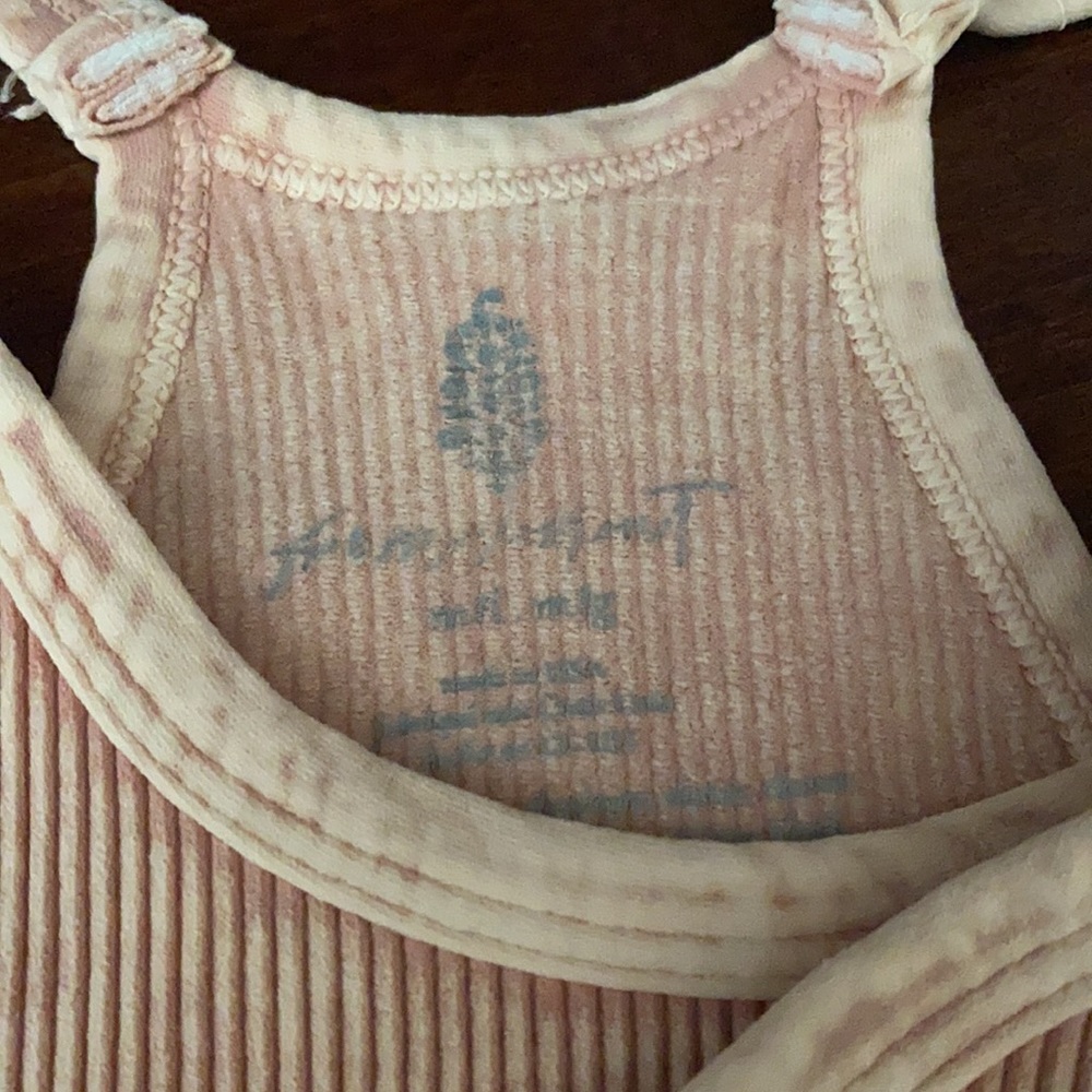 Free People Happiness runs crop - Picture 6 of 10